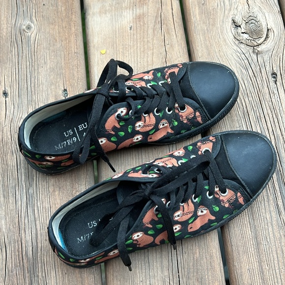 SLOTH print sneakers - Picture 7 of 9